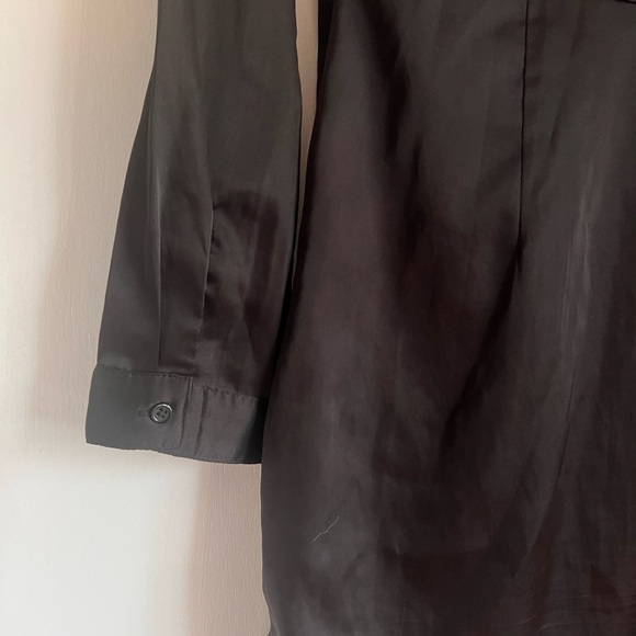 Fashion Nova Satin dress - Picture 5 of 5